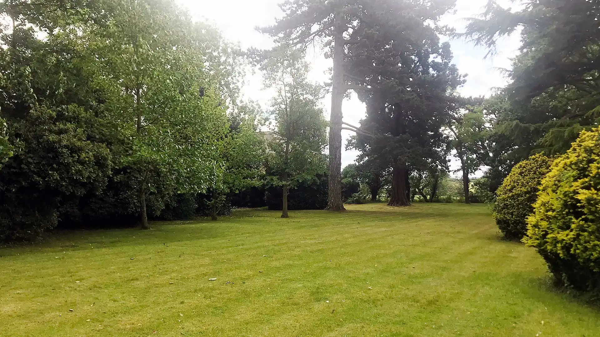 Yoga Herts outdoor yoga at Goffs Oak House