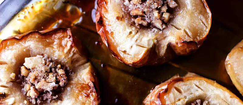 Baked apples